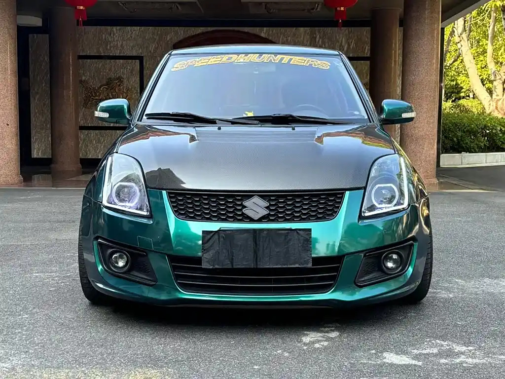 SUZUKI SWIFT 2016