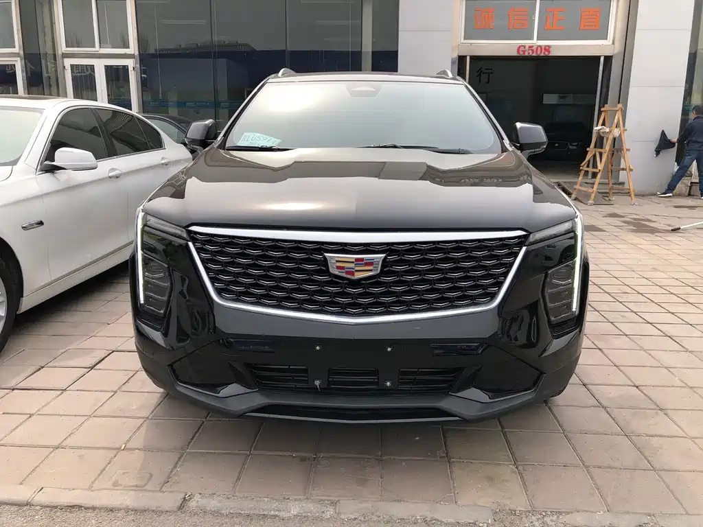 CADILLAC XT4 2024