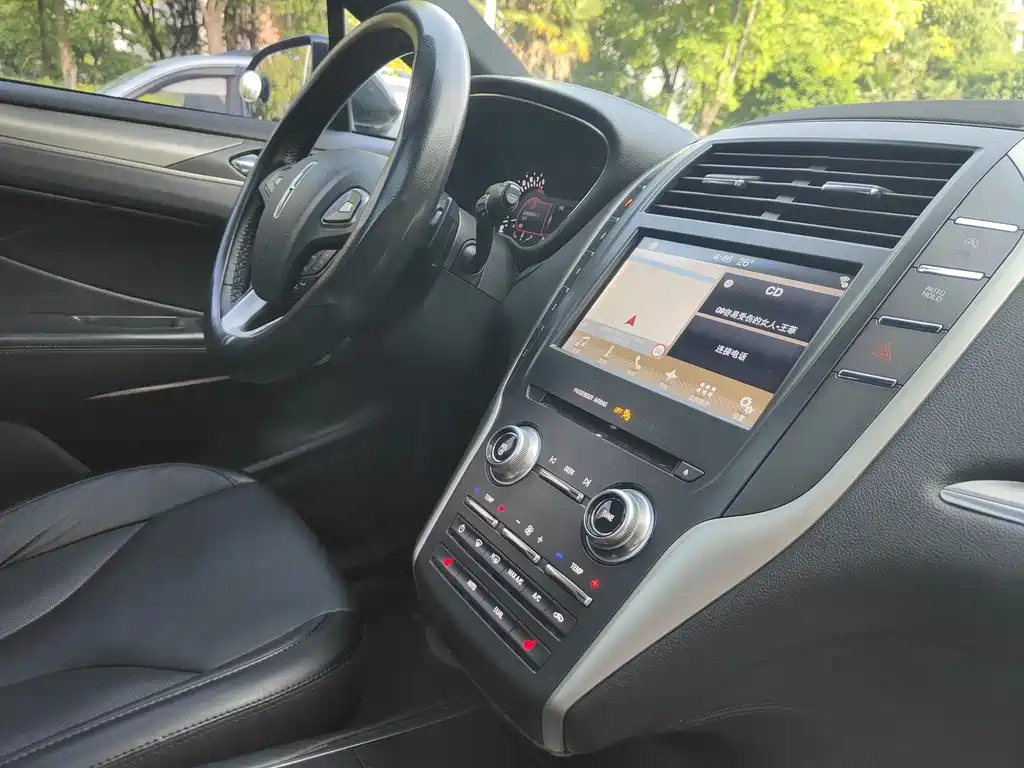 LINCOLN MKC 2018