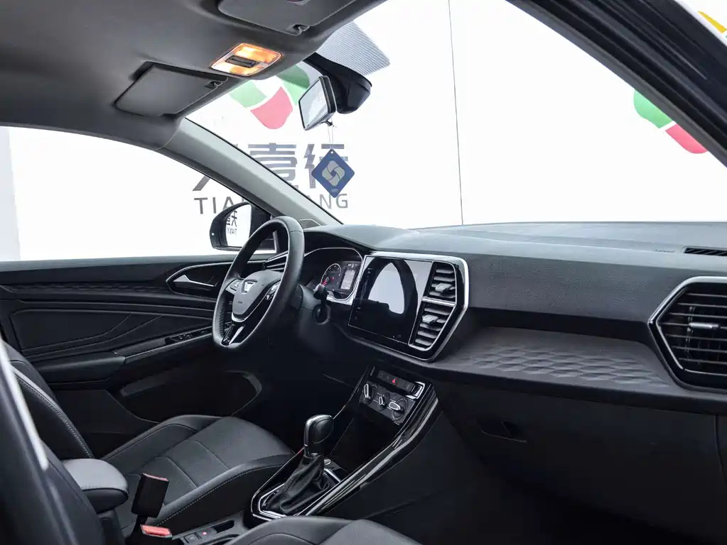 JETTA VS5 2022