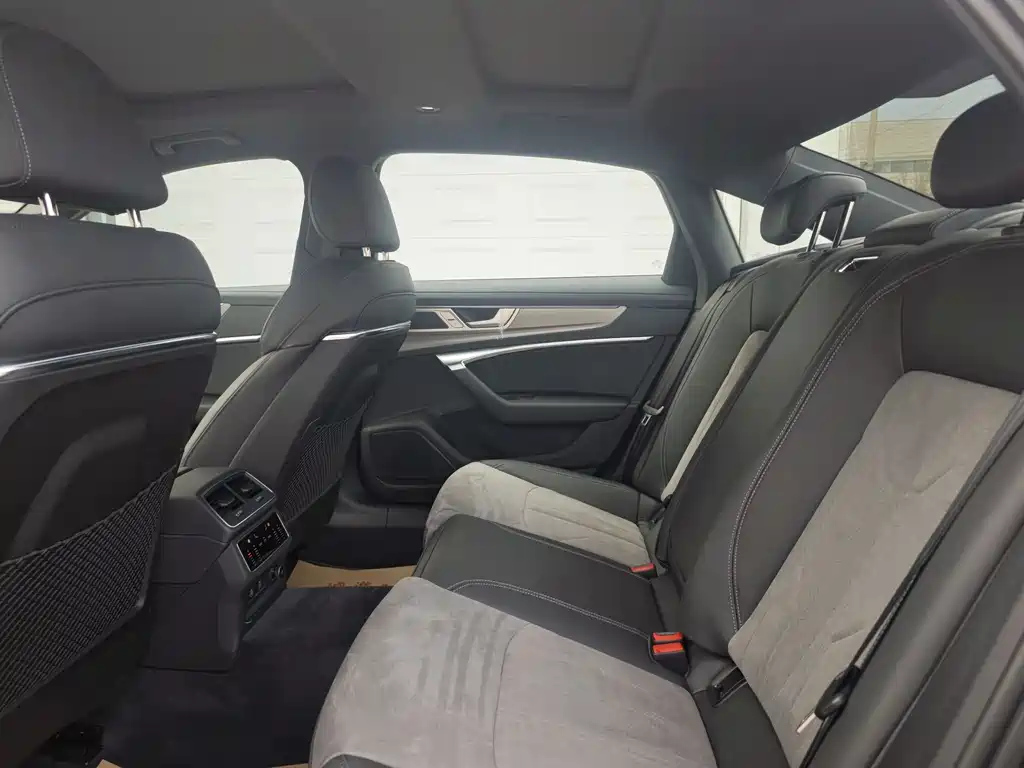 AUDI A6L 2024