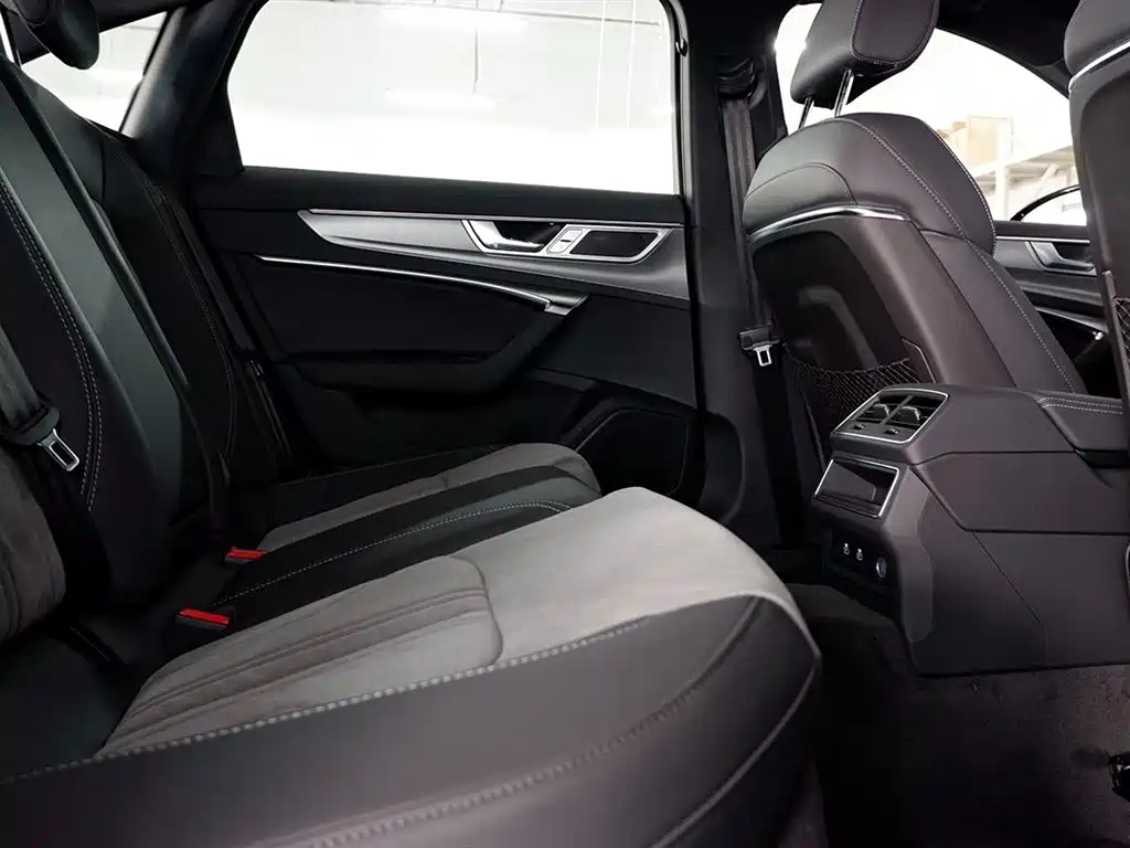 AUDI A6L 2023