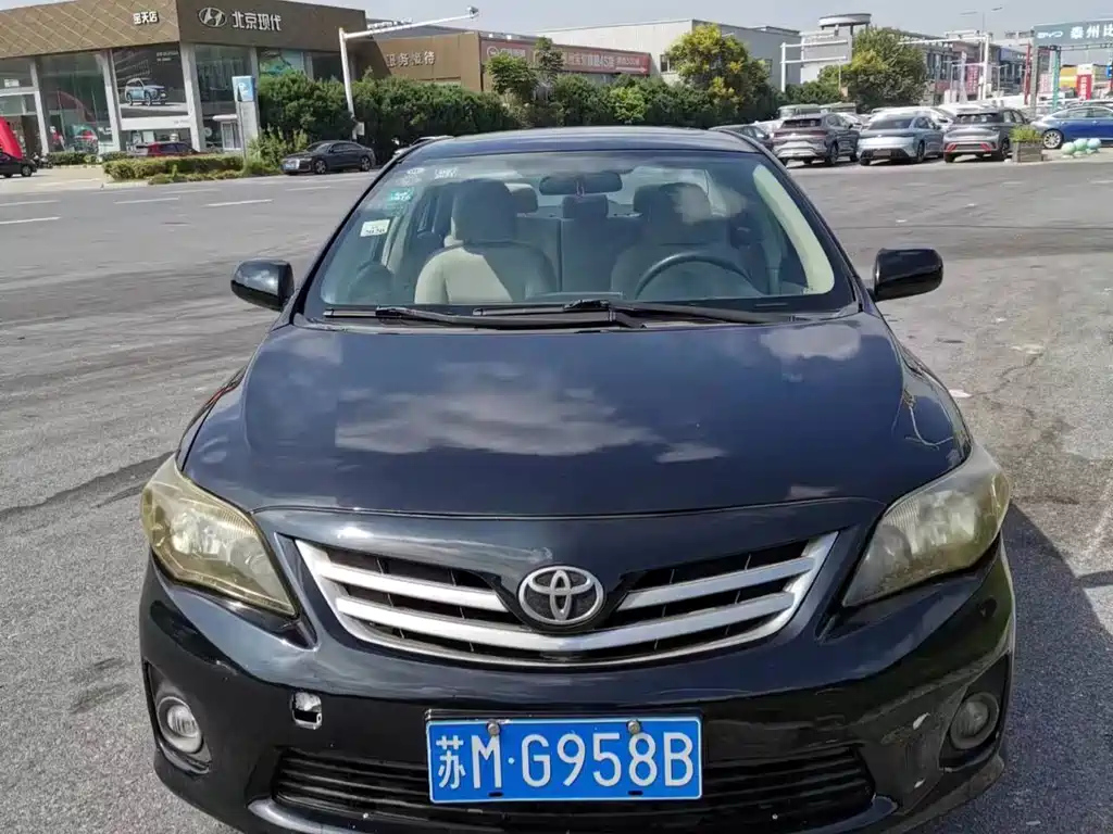 TOYOTA COROLLA 2012