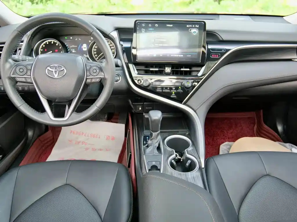 TOYOTA CAMRY 2022