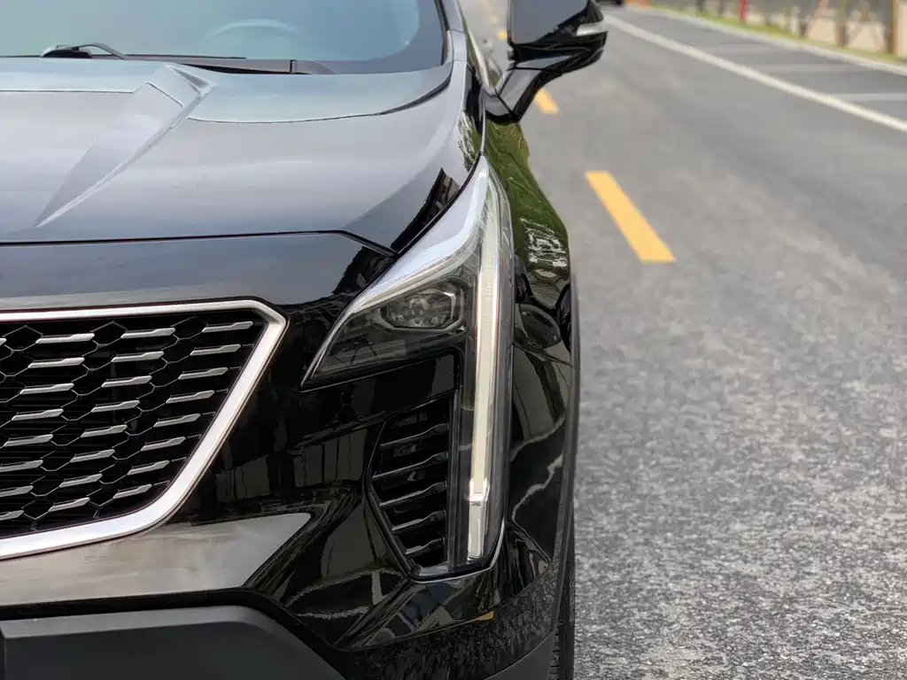 CADILLAC XT4 2019