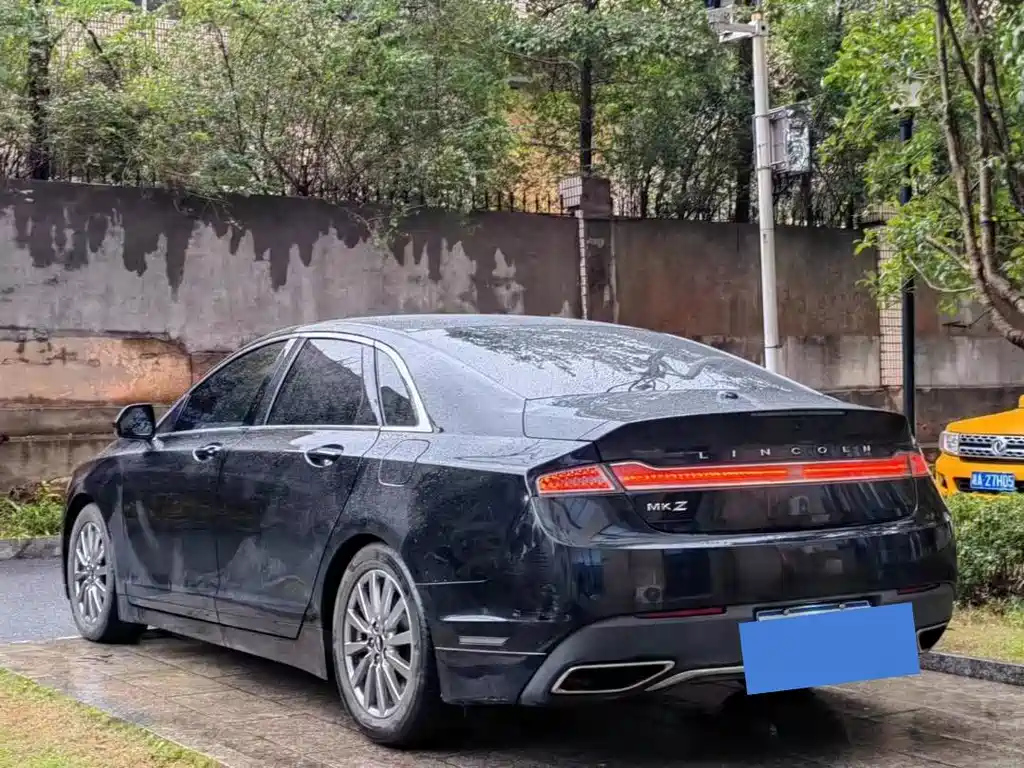LINCOLN MKZ 2019