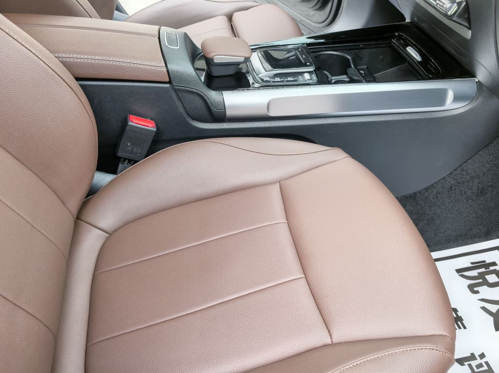 MERCEDES BENZ GLB 2022