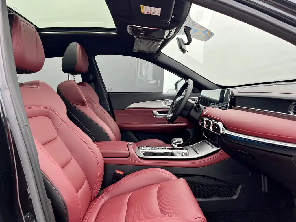 JETOUR X70 PLUS 2020