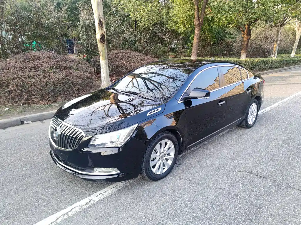 BUICK LACROSSE 2015