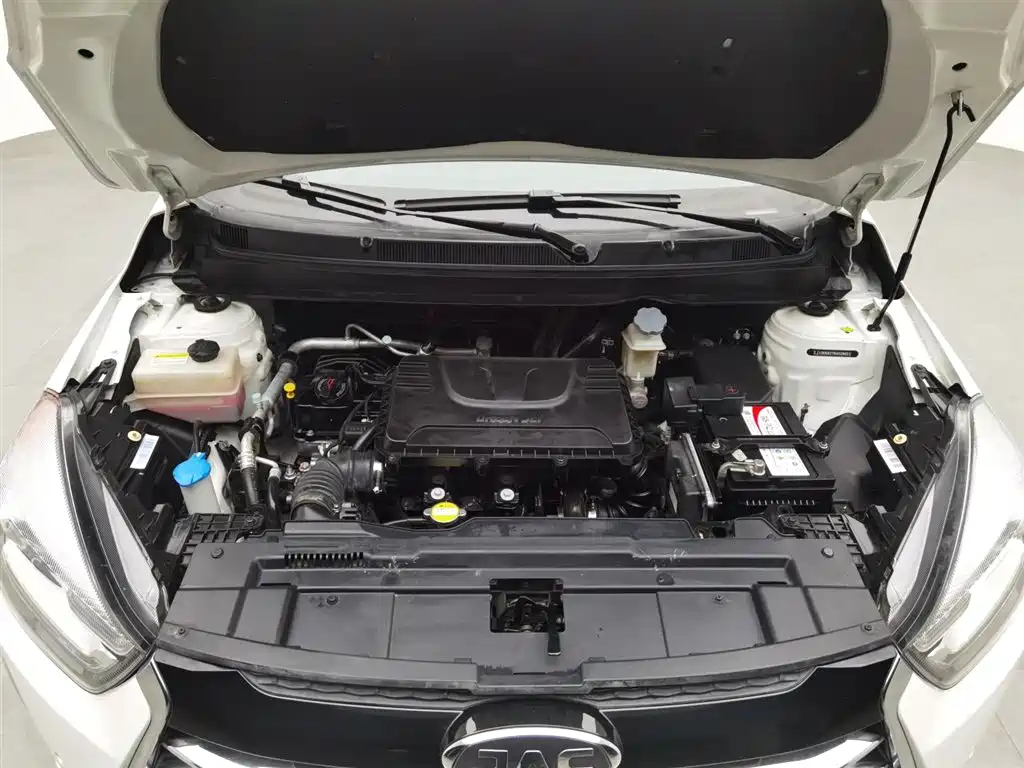JAC REFINE S2 2018