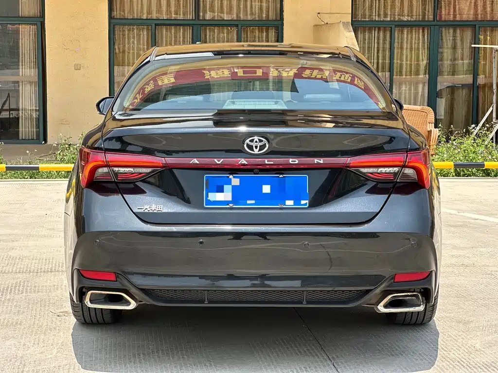 TOYOTA AVALON 2021
