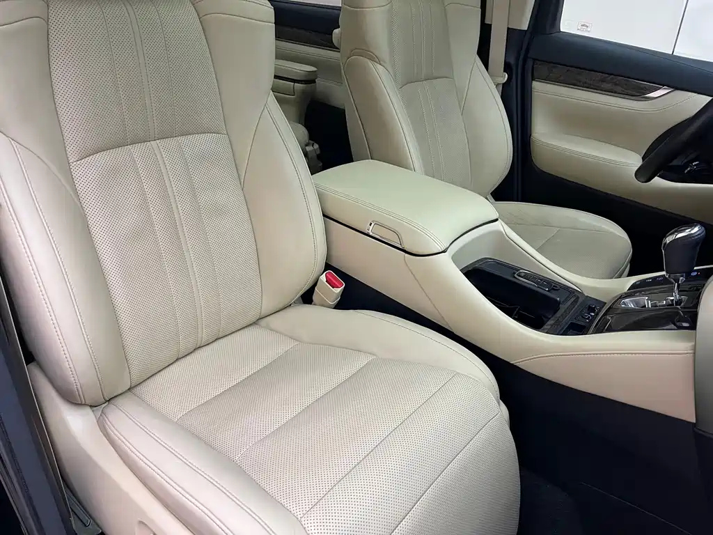 TOYOTA ALPHARD 2019