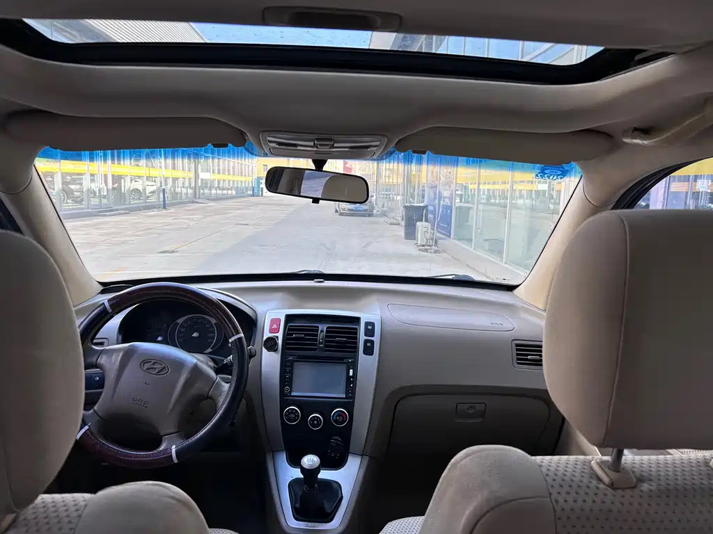 HYUNDAI TUCSON 2009