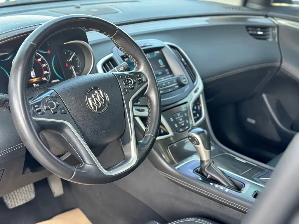 BUICK LACROSSE 2015