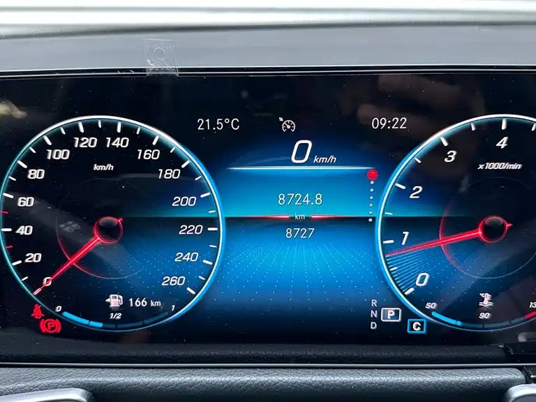 MERCEDES BENZ GLB 2022