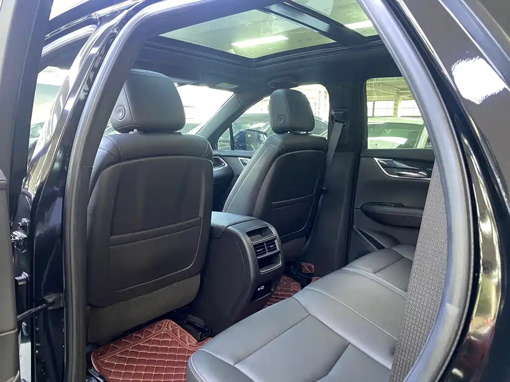 CADILLAC XT5 2022