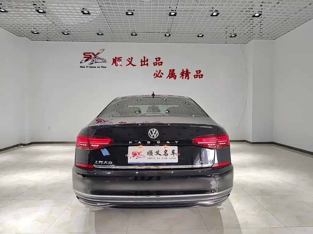 VOLKSWAGEN PASSAT 2020