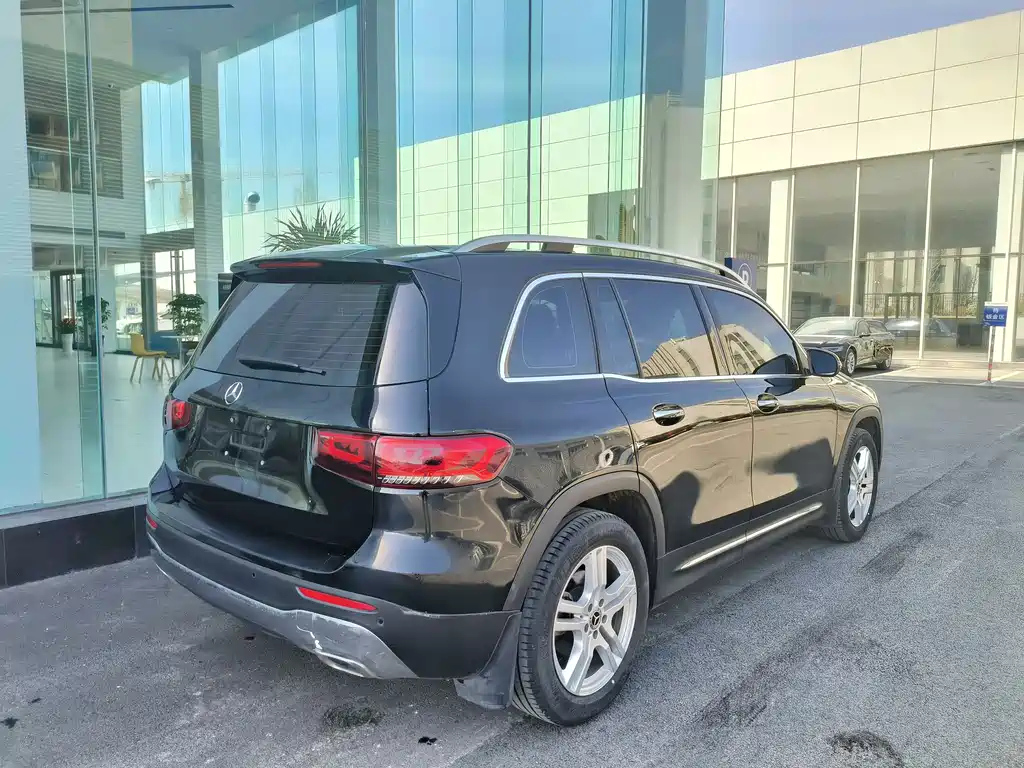 MERCEDES BENZ GLB 2022