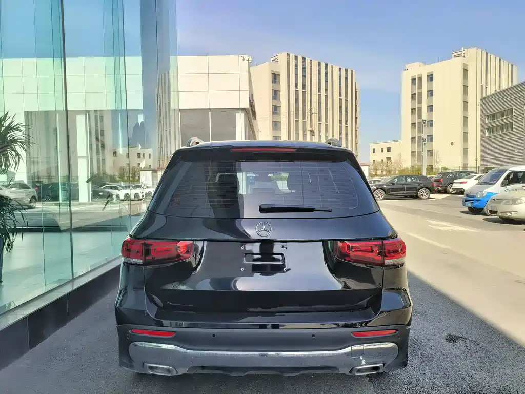 MERCEDES BENZ GLB 2022