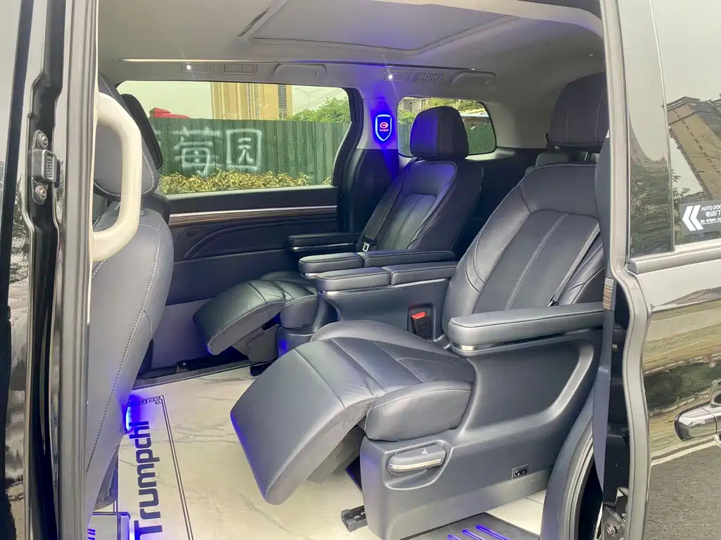 TRUMPCHI M8 2022