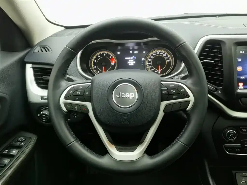 JEEP CHEROKEE 2020