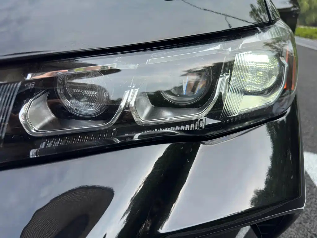 TOYOTA AVALON 2020