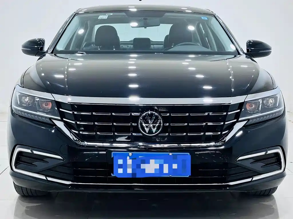 VOLKSWAGEN PASSAT 2021