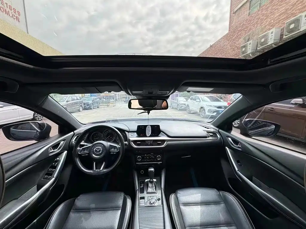 MAZDA ATENZA 2019
