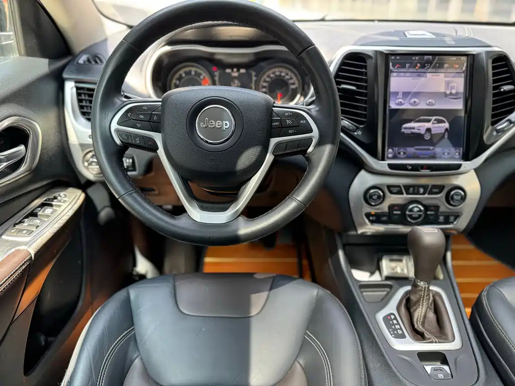 JEEP CHEROKEE 2016