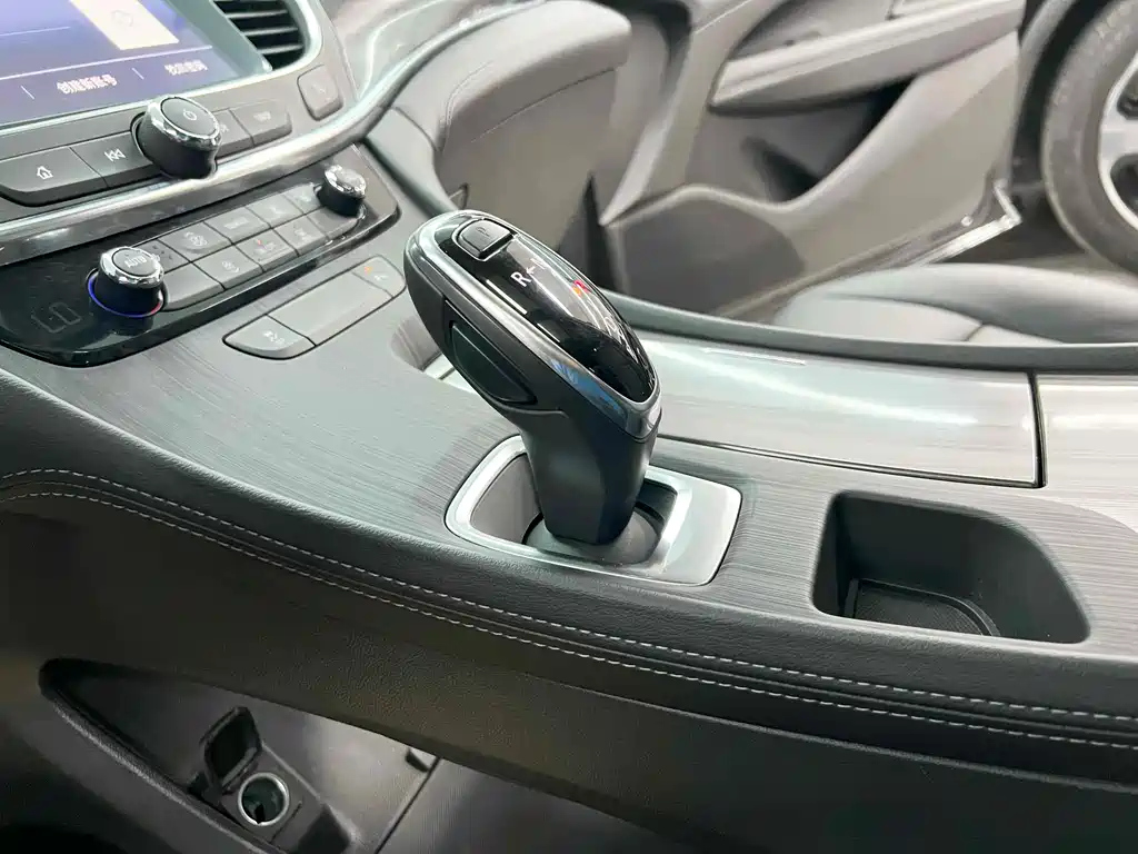 BUICK LACROSSE 2021