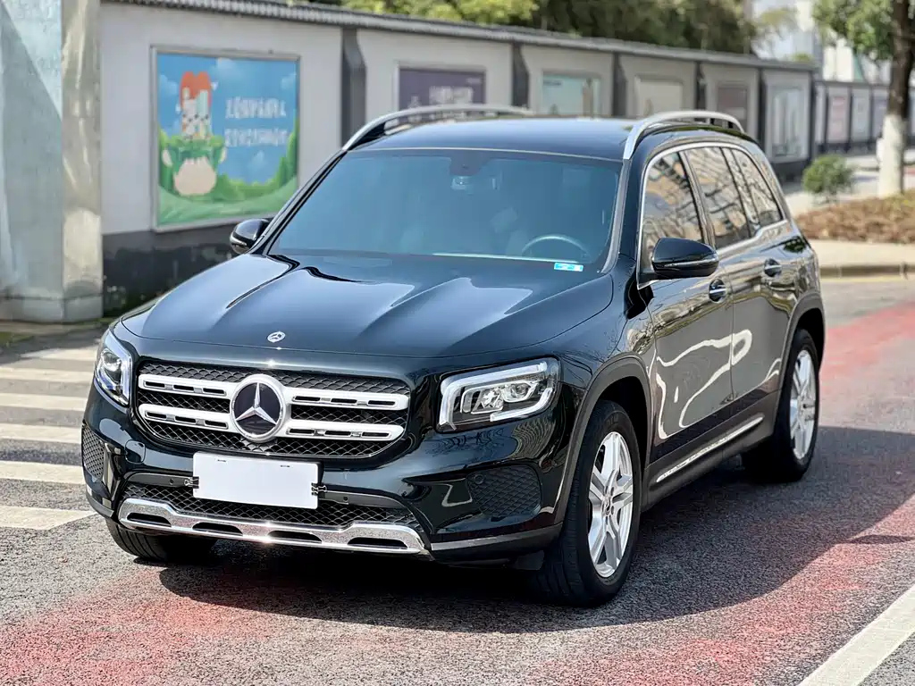 MERCEDES BENZ GLB 2022