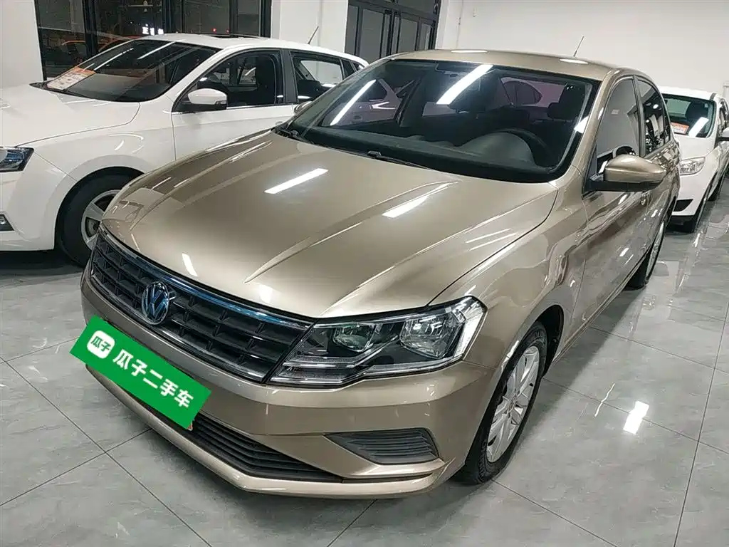 VOLKSWAGEN JETTA 2019