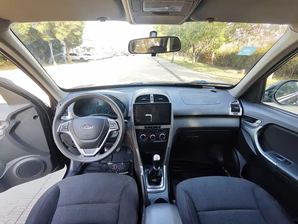 CHERY TIGGO 3 2015