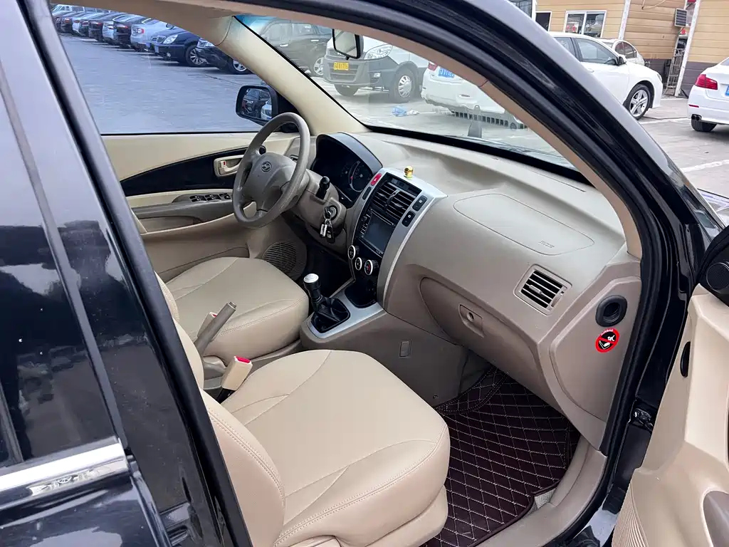 HYUNDAI TUCSON 2011