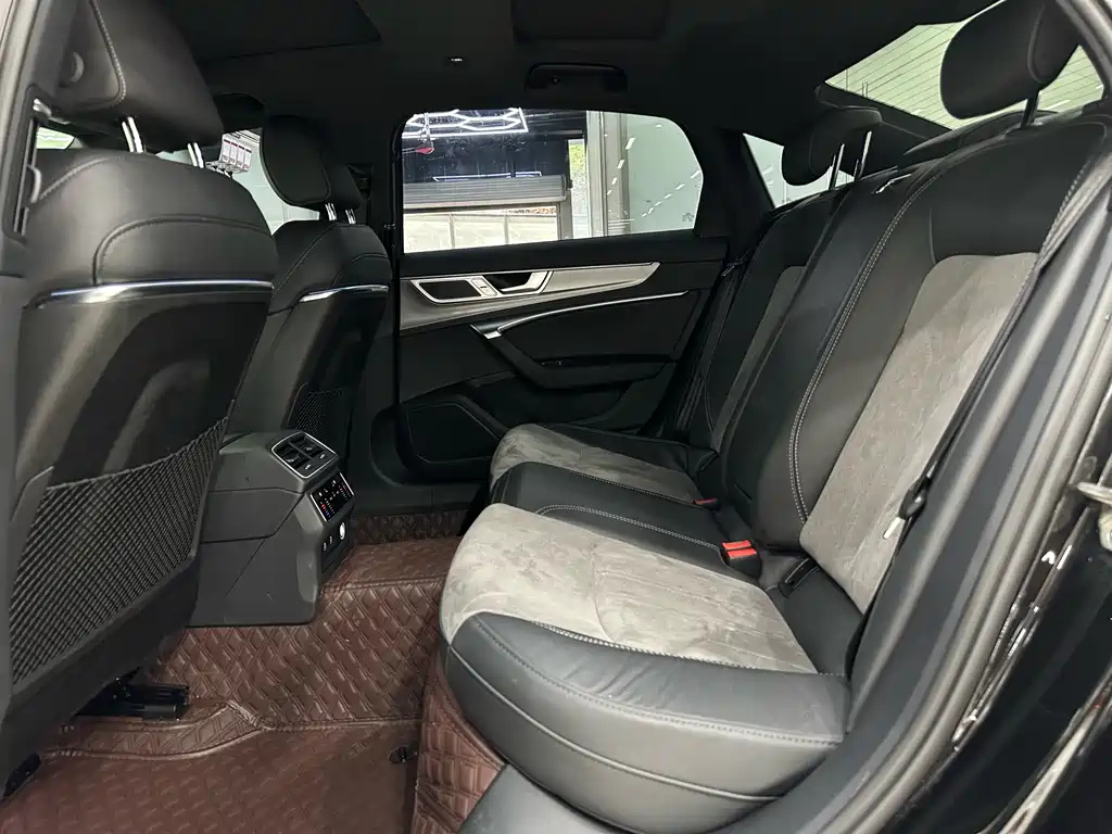 AUDI A6L 2023