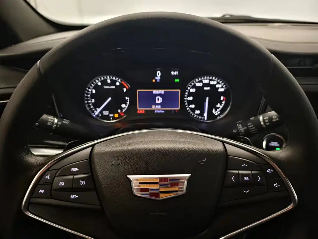CADILLAC XT5 2022