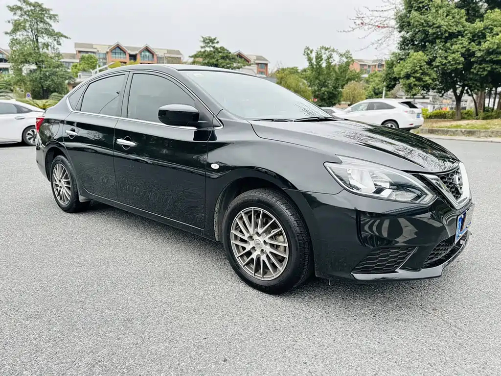 NISSAN SYLPHY 2021
