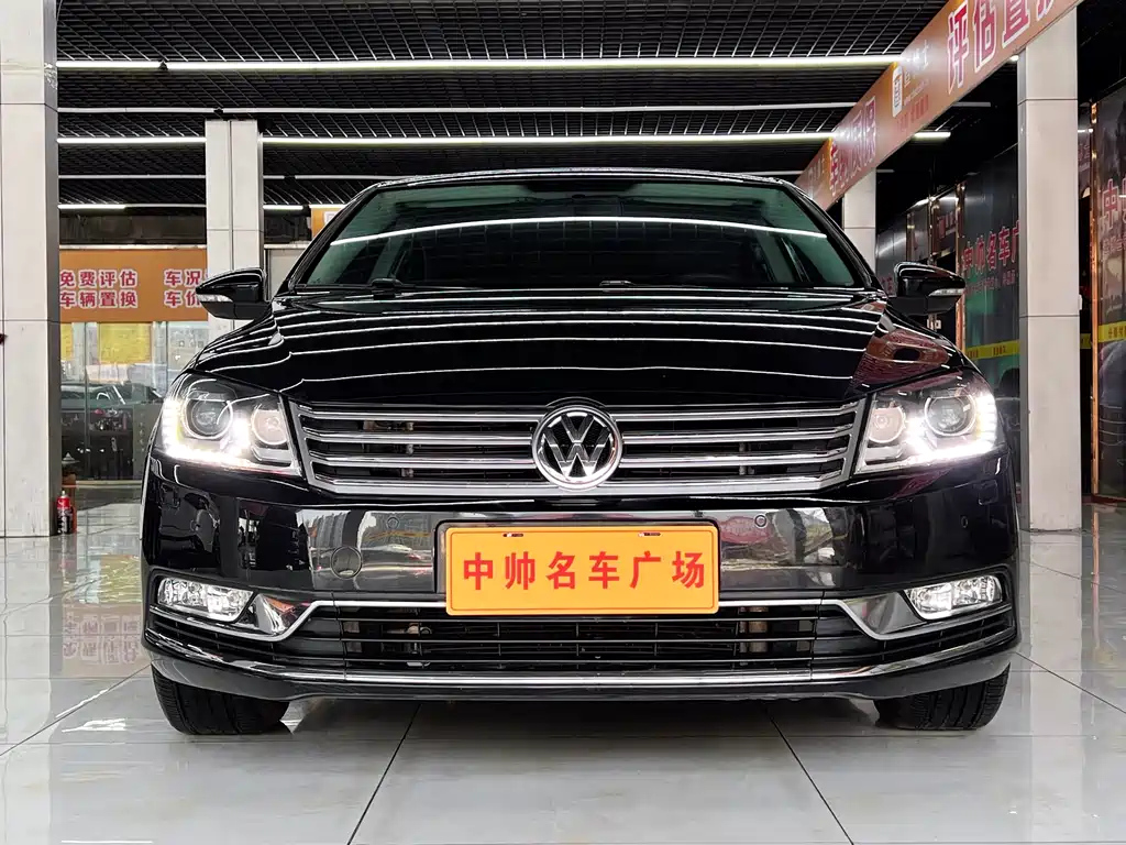VOLKSWAGEN MAGOTAN 2016