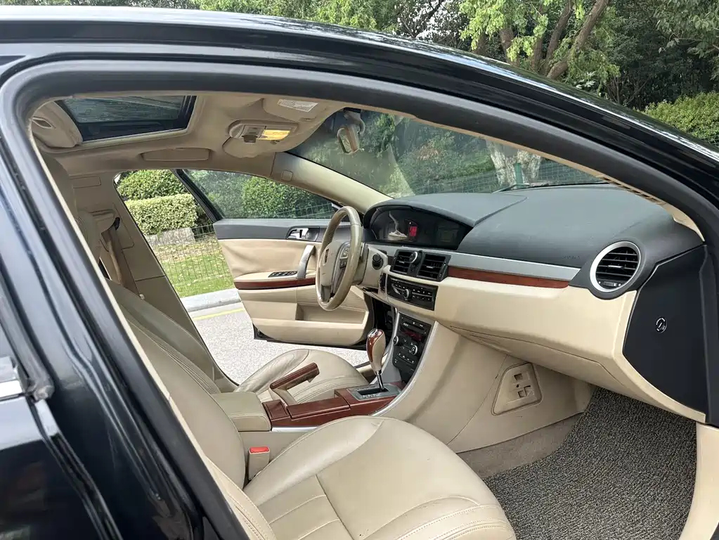 ROEWE 550 2014