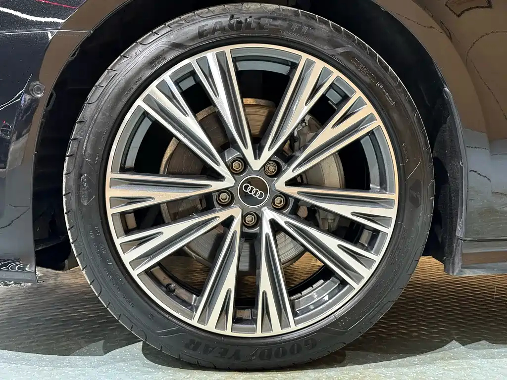 AUDI A6L 2022