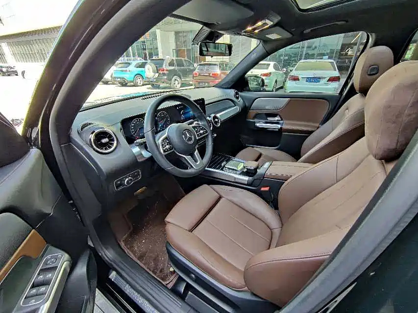MERCEDES BENZ GLB 2020