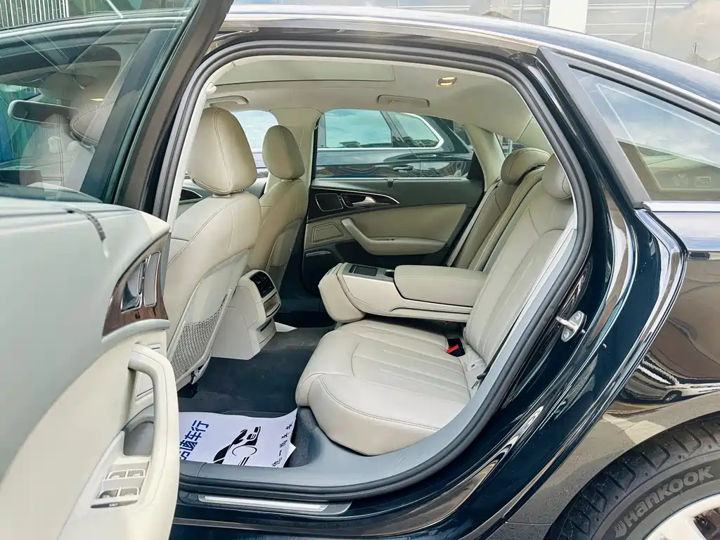 AUDI A6L 2012