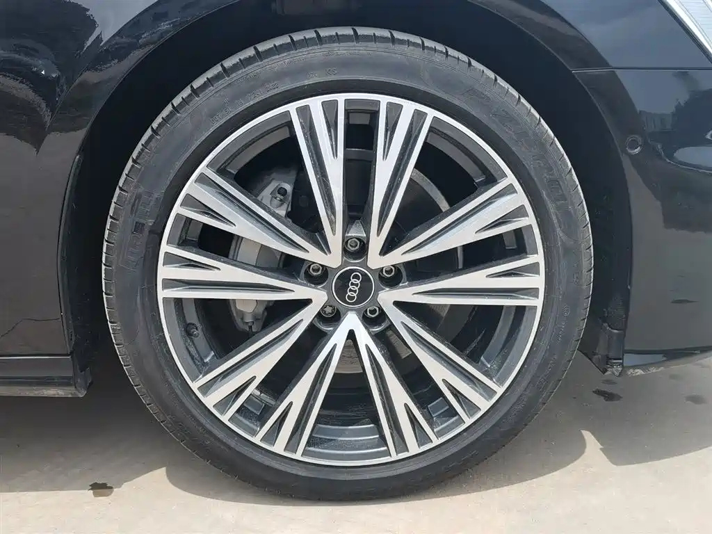 AUDI A6L 2022