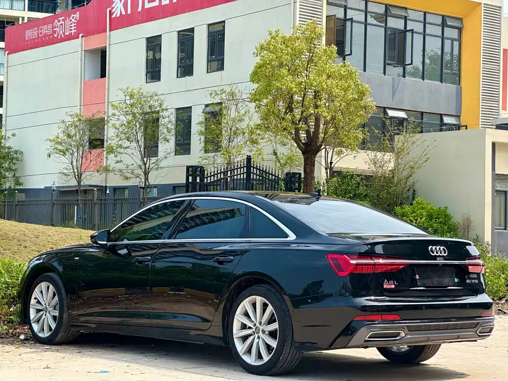 AUDI A6L 2021