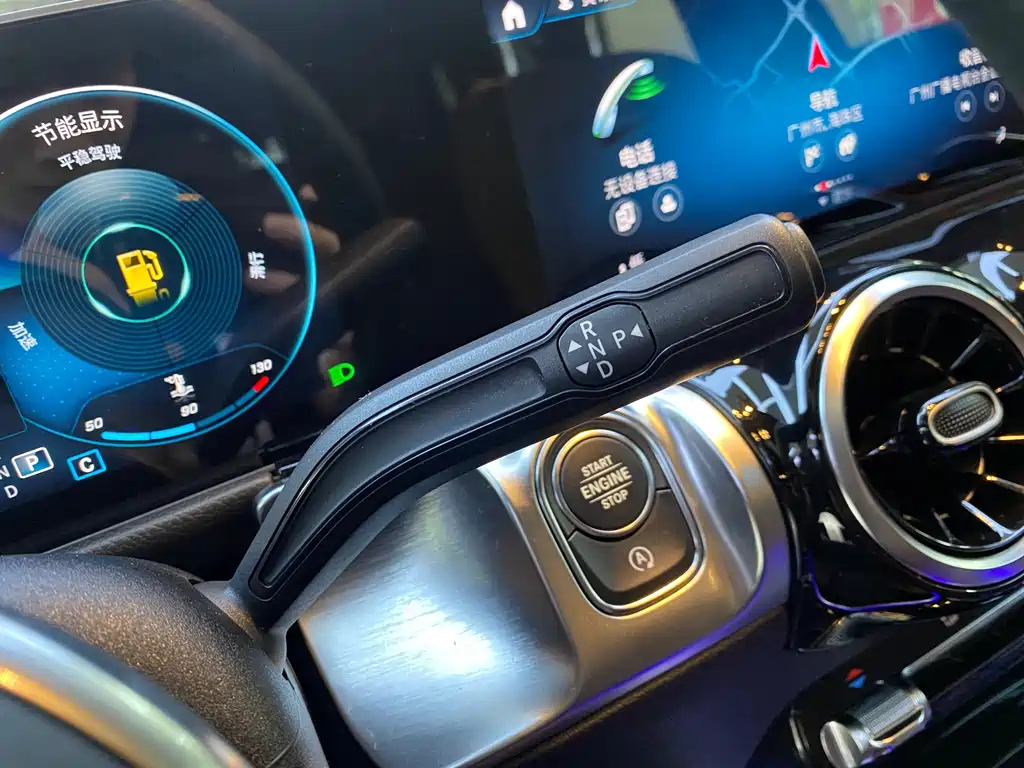MERCEDES BENZ GLB 2020
