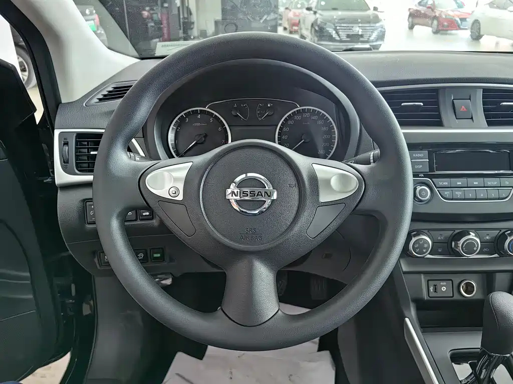 NISSAN SYLPHY 2024