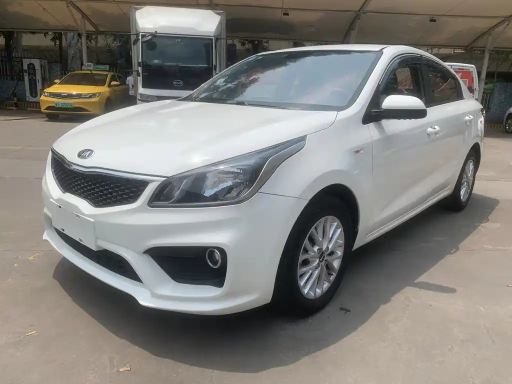 KIA K2