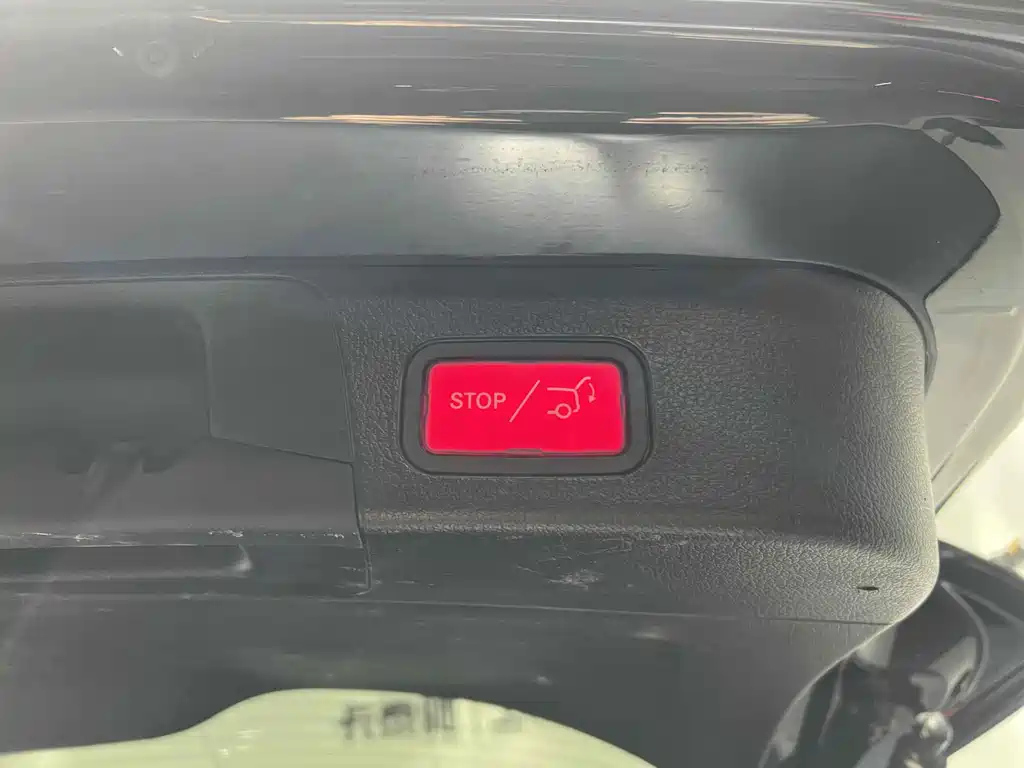 MERCEDES BENZ GLB 2022