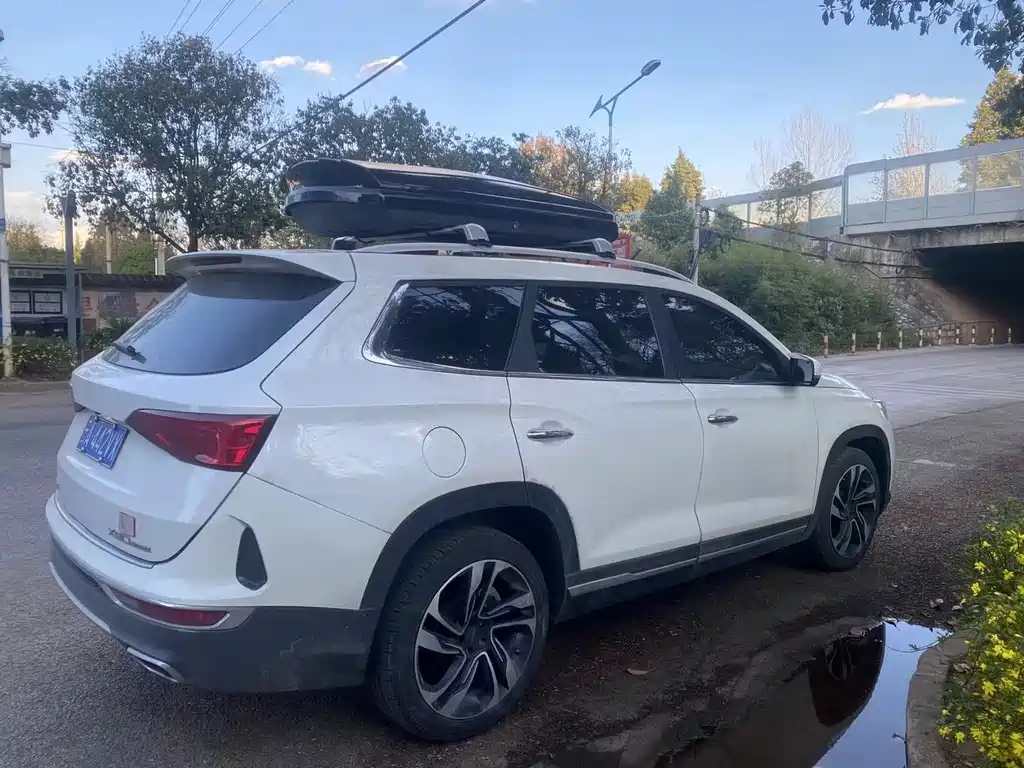 JETOUR X90 2020