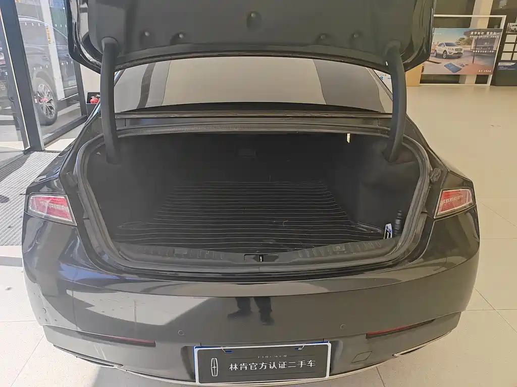 LINCOLN MKZ 2017